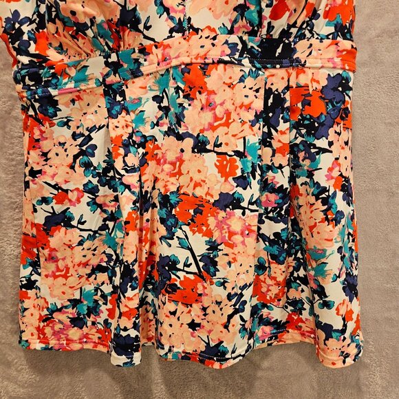 Lands End Tankini Womans 6 Top Swim Suit Racer Back Floral Colorful feminine - Picture 3 of 11
